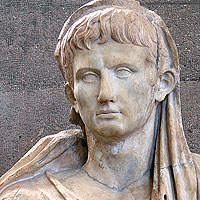 Augustus Pontifex Maximus